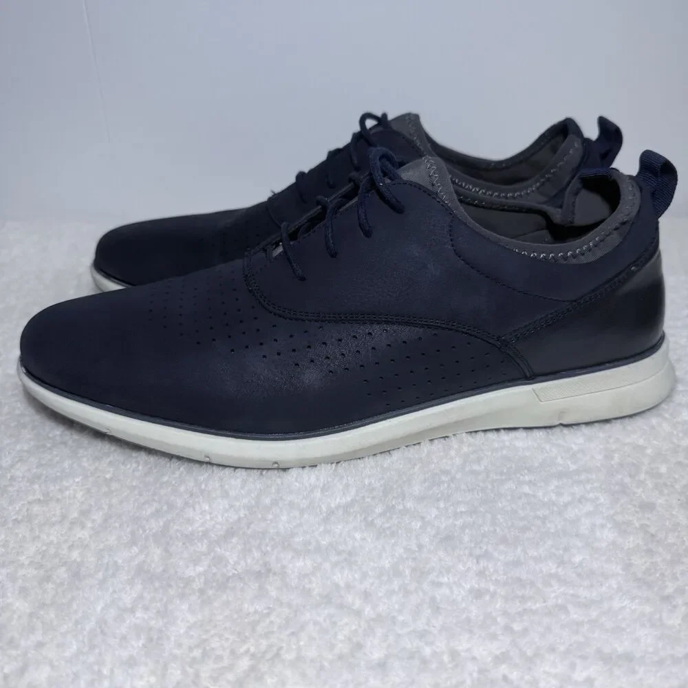 Van Heusen Men's Rayan Oxford Black Size 12M